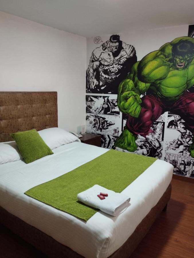 Hotel Comic City ボゴタ エクステリア 写真